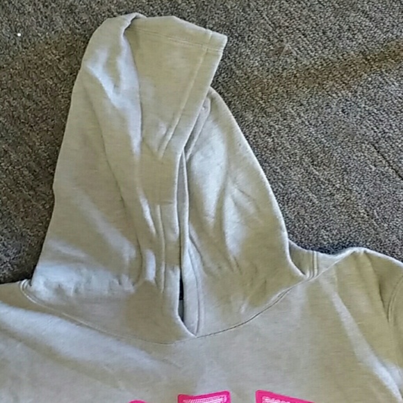 Hood - Picture 3 of 4
